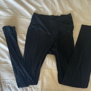Great condition aerie offline cross front leggings skinny leg